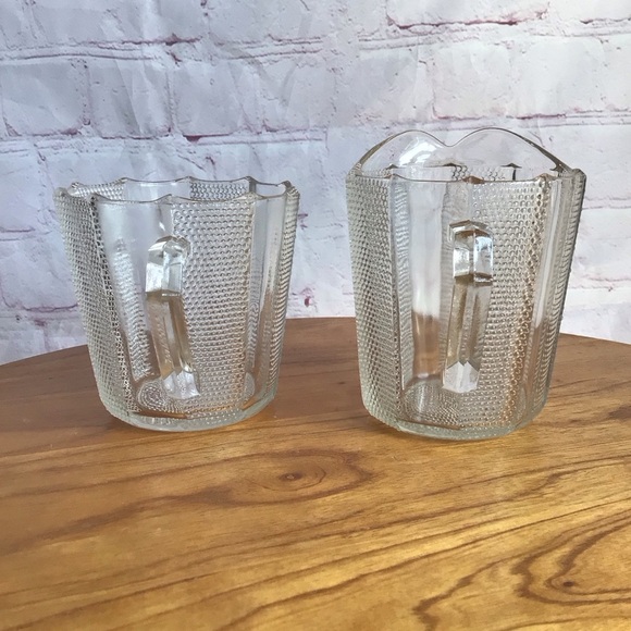 Vintage Jeanette Glass Dewdrop Sugar and Creamer Set - Picture 4 of 9